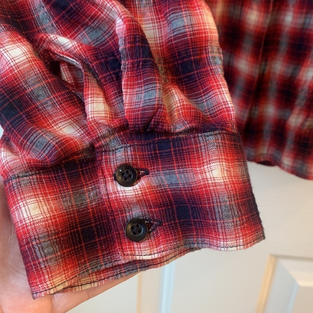 Alice + Olivia Glenna crinkle button down plaid women shirt red XS/TP - Picture 4 of 8